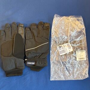 Lands' End Men's Black and Gray Gloves
